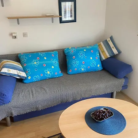 Apartment Porat 3 *